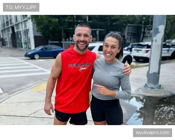 UFC 299头条主赛前瞻：马哈切夫与加姆罗特将如何解决站立与地面的终极对决？