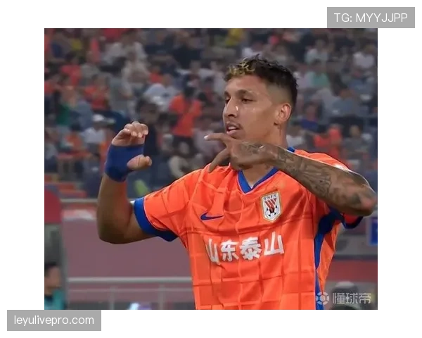 专访泰山队外援克雷桑:谈中超节奏变化与个人目标调整 专访泰山队外援克雷桑:谈中超节奏变化与个人目标调整